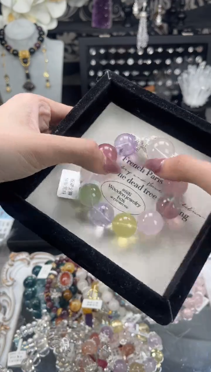 【闪购商品】水晶手链未镶嵌天然水晶 多样性发货