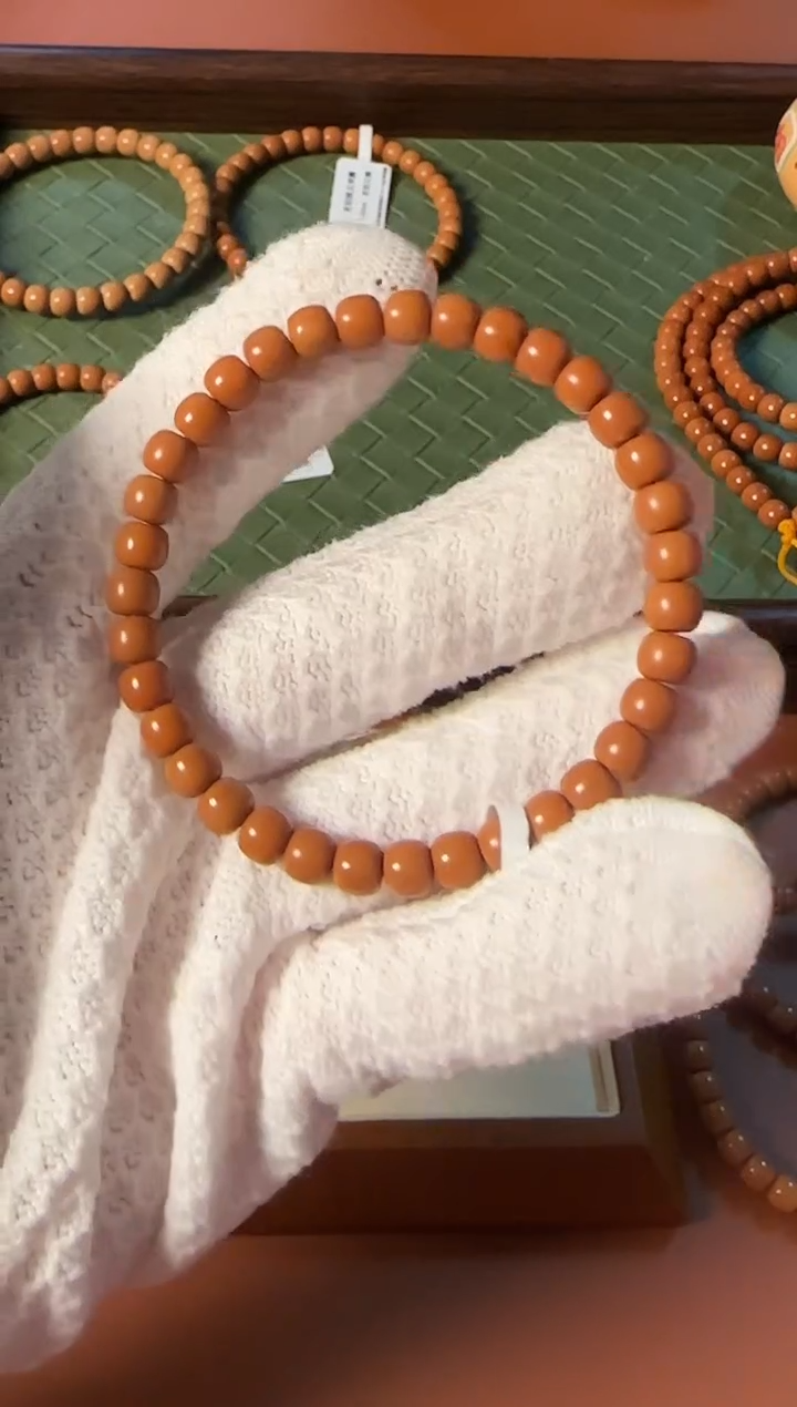 手串橄榄核【168】6.5mm老挝核尖老型单圈