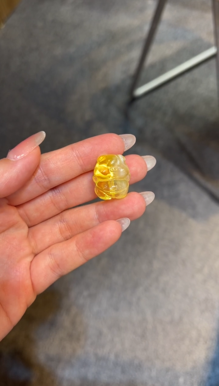 【闪购商品】琥珀珠宝奇石未镶嵌小猪