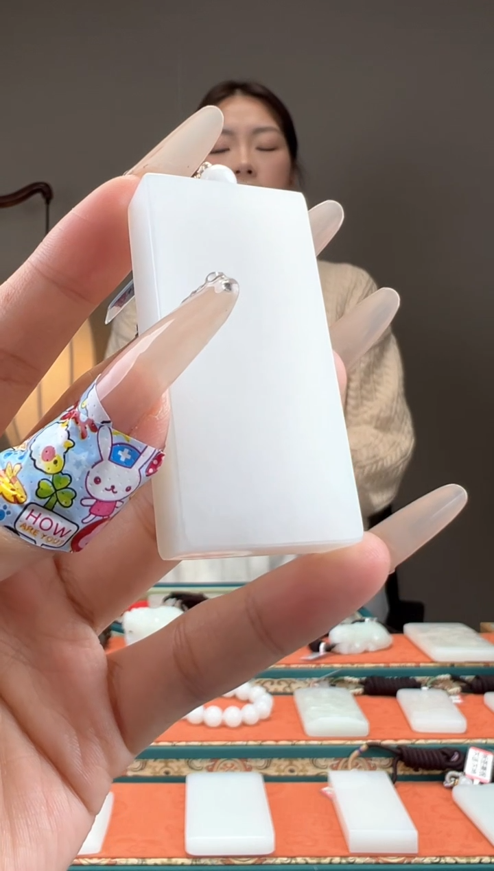 【闪购商品】和田玉颈饰未镶嵌1