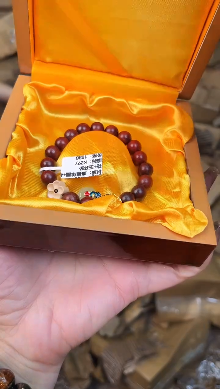 手串立夏甄选福利闪购商品无礼盒