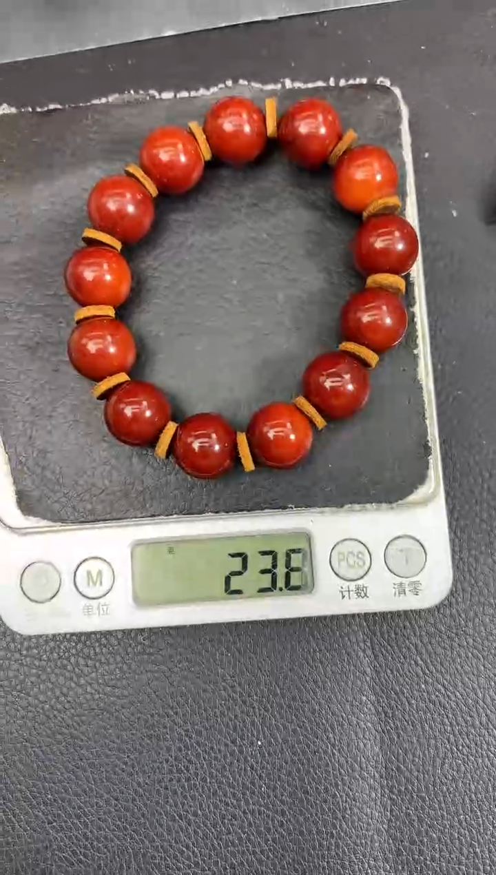 蜜蜡未镶嵌珠宝奇石254