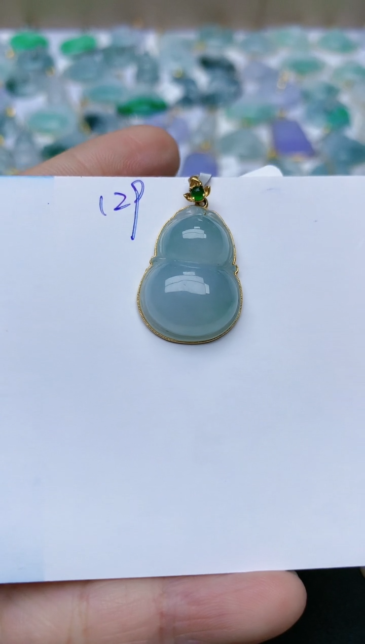 【闪购商品】翡翠颈饰18K金镶嵌天然翡翠A货    