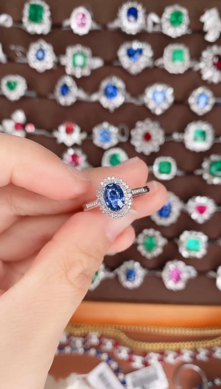 【闪购商品】蓝宝石18K金戒指18K金镶嵌1