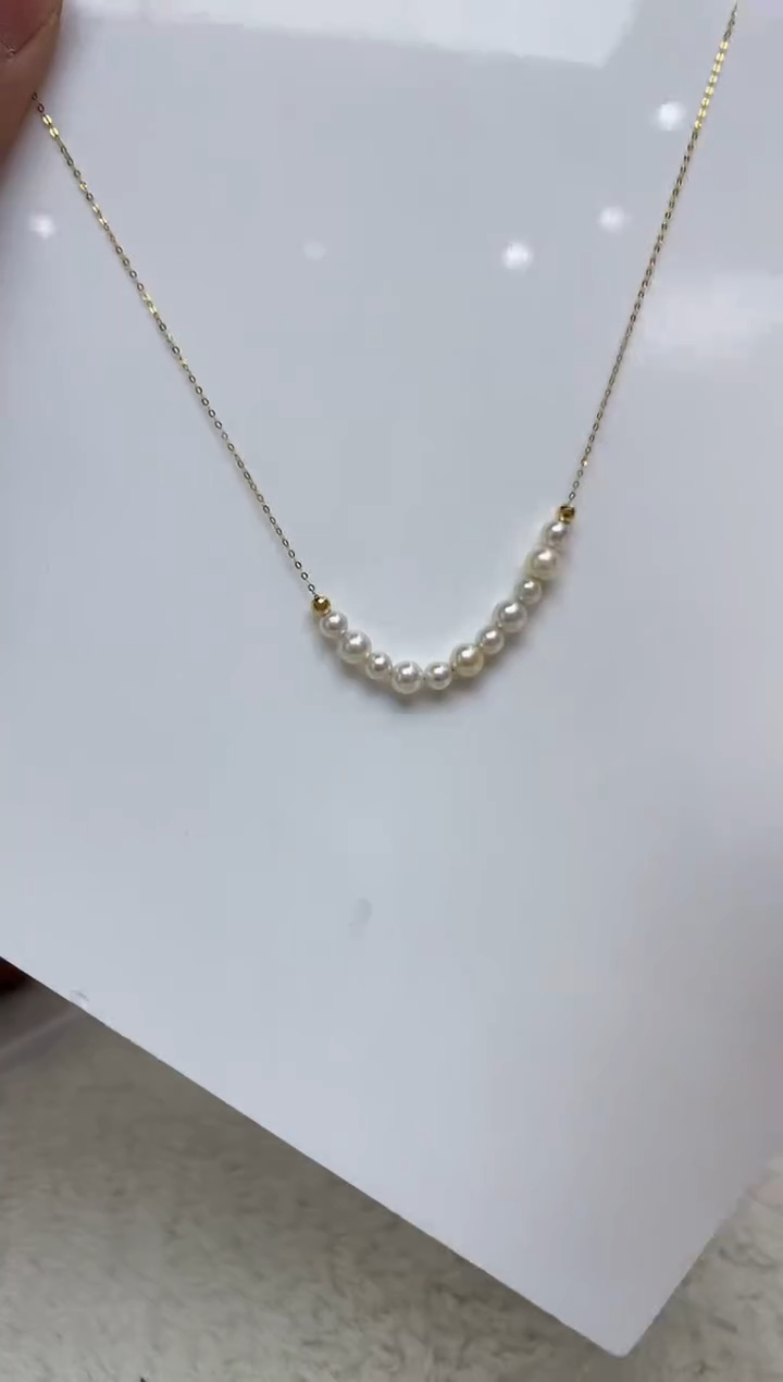 颈饰18K金镶嵌海水珍珠  