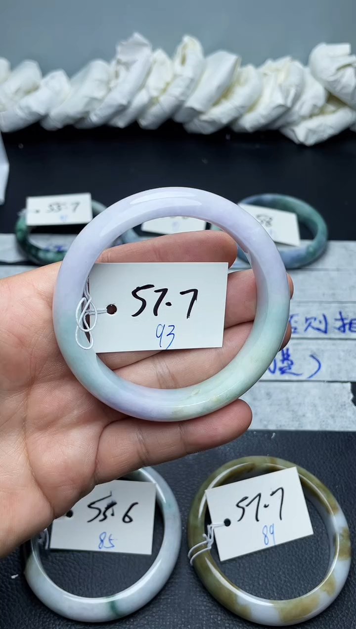 未镶嵌手镯翡翠93