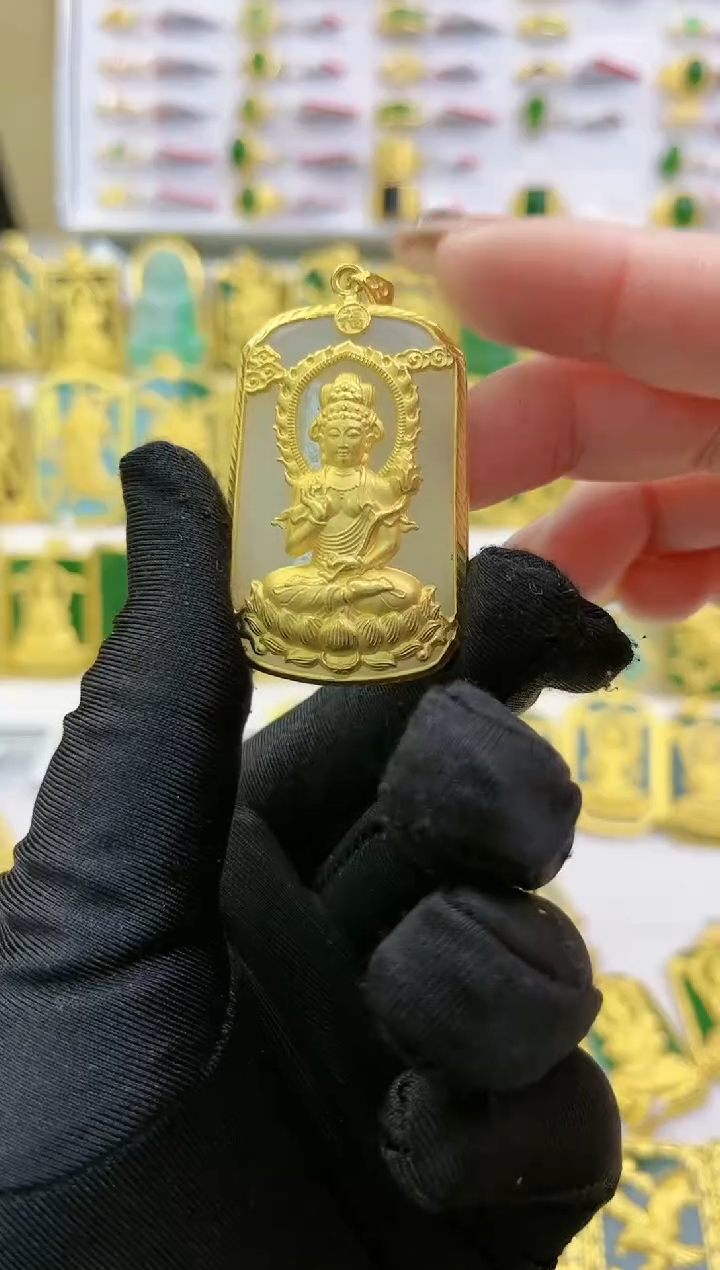 【闪购商品】和田玉吊坠(不含链)足金镶嵌黄金和田玉吊坠