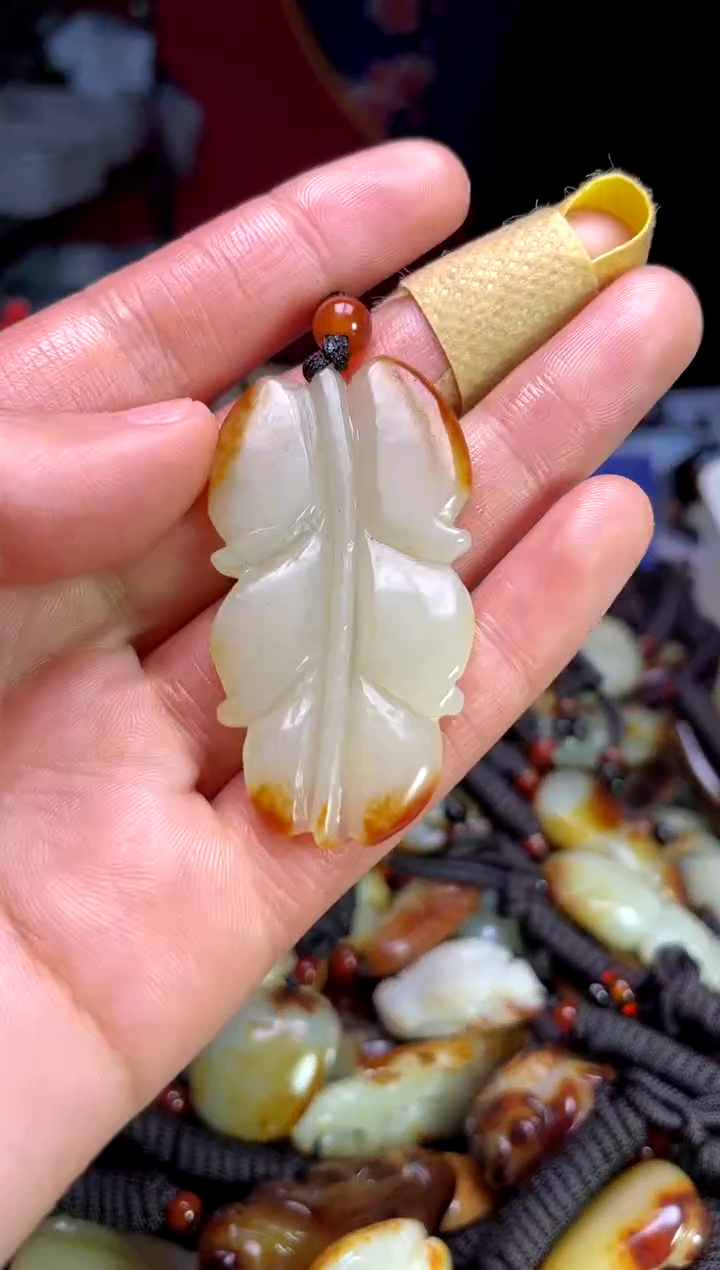 【闪购商品】和田玉颈饰未镶嵌1