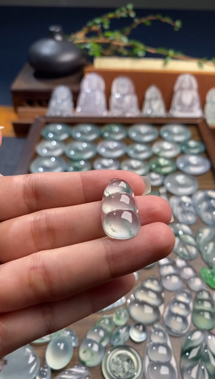 吊坠(不含链)未镶嵌翡翠豆子