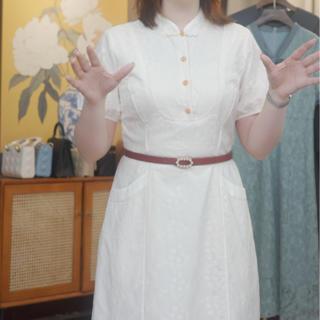 绣花线改良旗袍裙女2025夏季新款气质优雅连衣裙