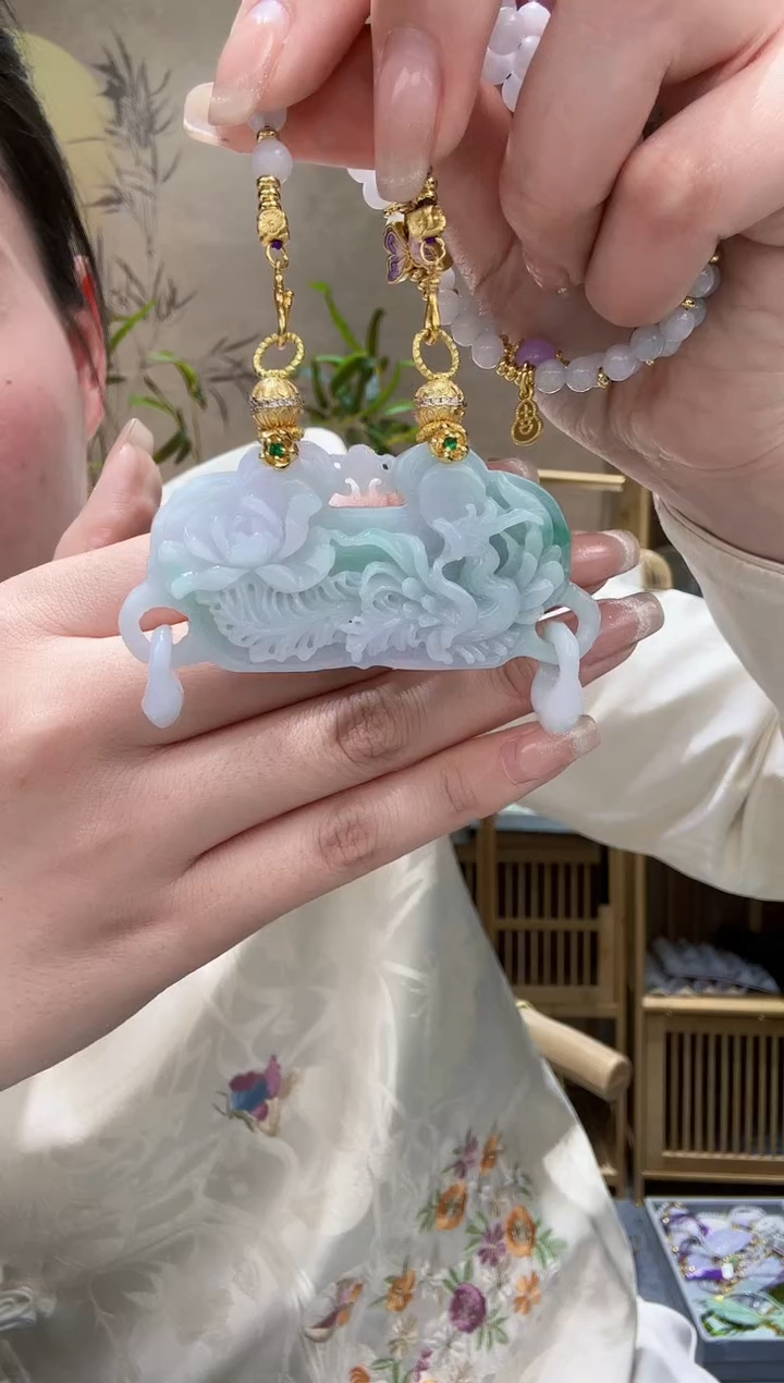 【闪购商品】翡翠颈饰未镶嵌吊坠