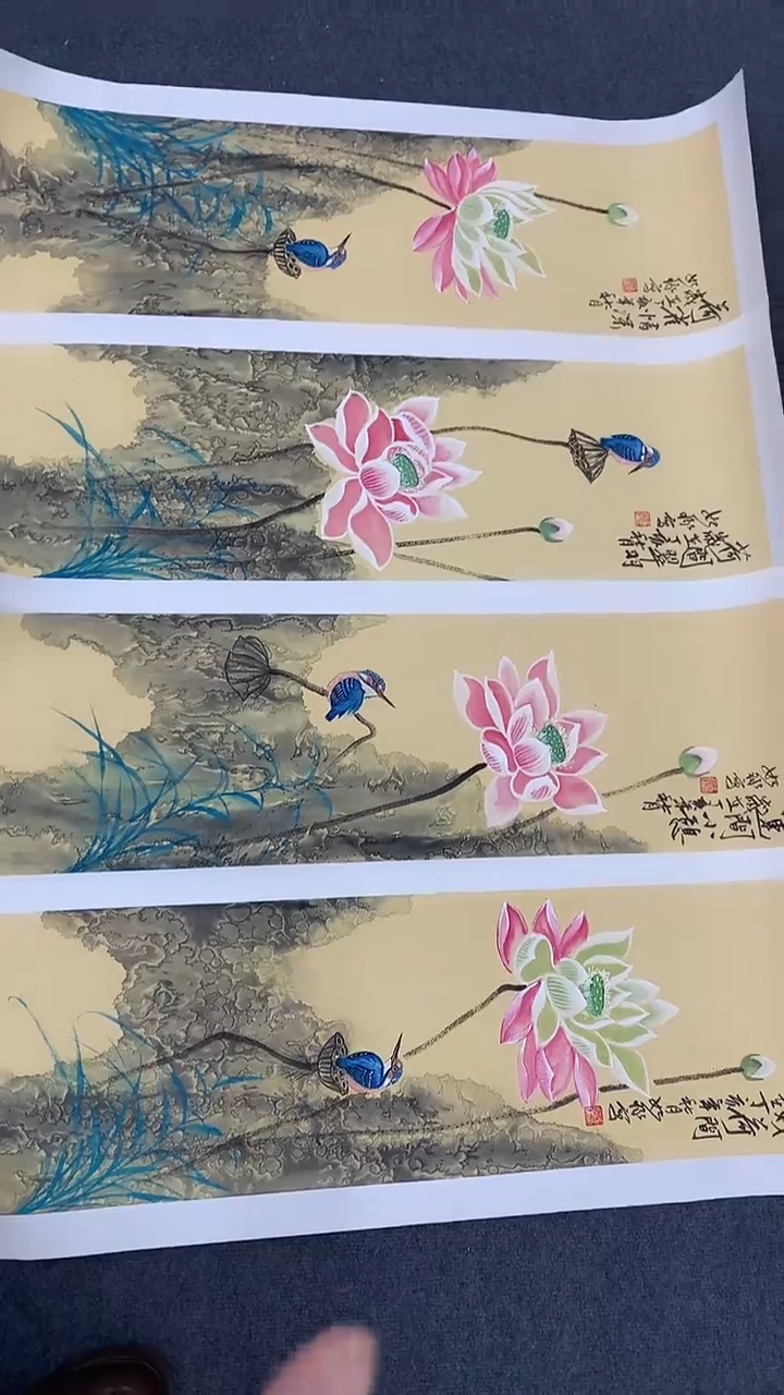 竖款精品四条屏荷花