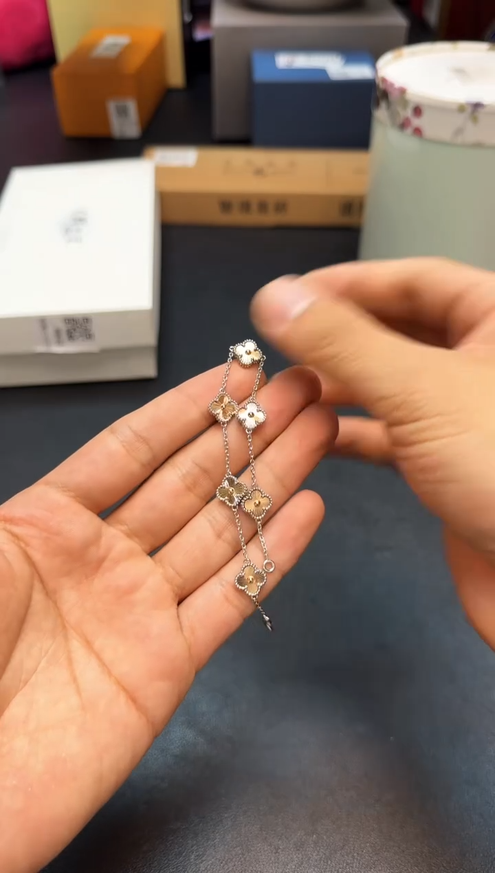 瓷片全新正品一件不留@@WE1177