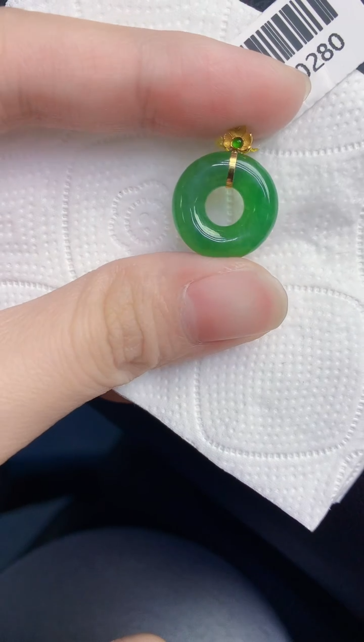 颈饰18K金镶嵌翡翠天然翡翠缅甸A货