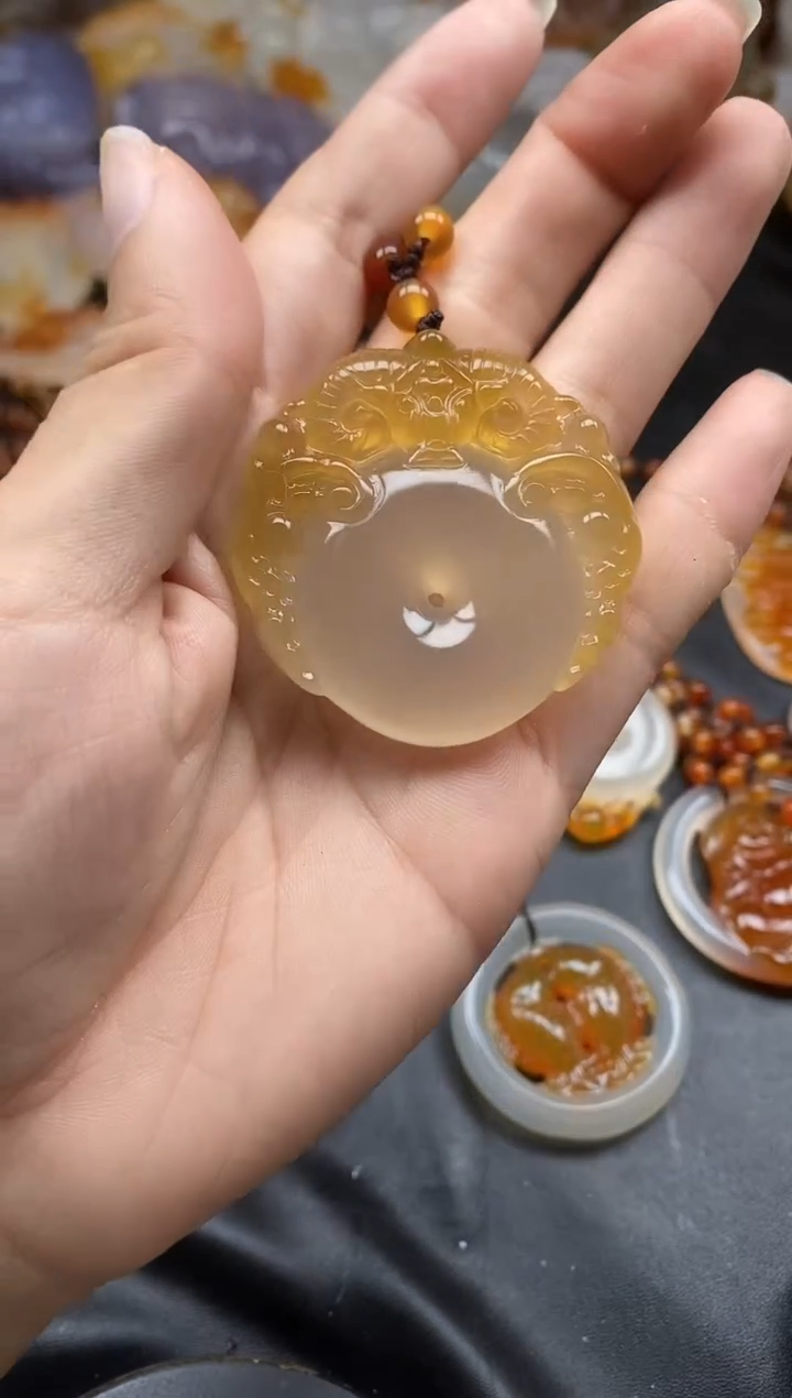 未镶嵌1玛瑙/玉髓老****》ll