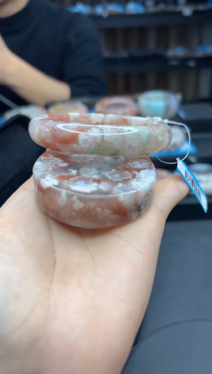 【闪购商品】石英质玉手镯未镶嵌1293（58圈贈送鐲心）