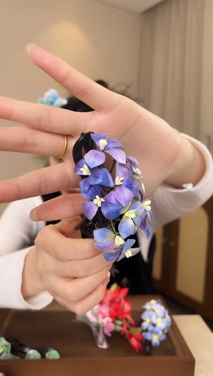 刺绣莎***3蓝紫色绣球花懒人夹