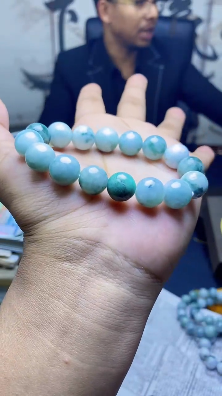 【闪购商品】定制翡翠未镶嵌纯天然缅甸A货翡翠 多样性发货只发其一