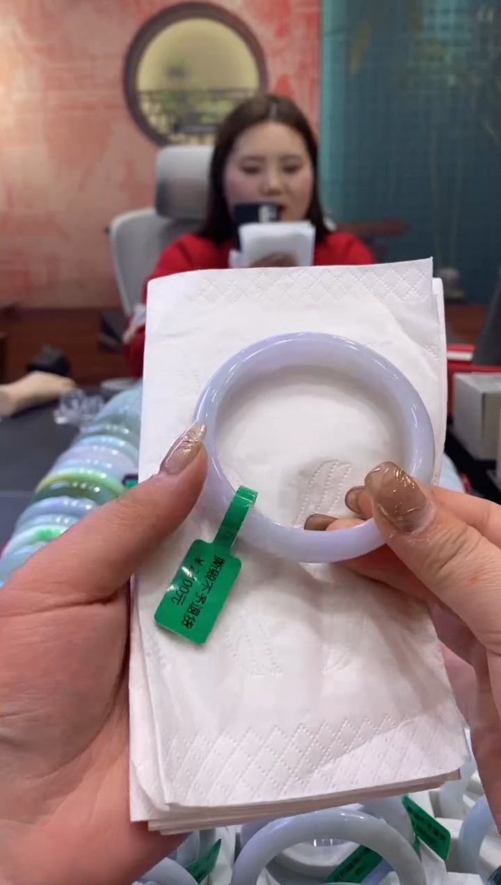 【闪购商品】翡翠手镯未镶嵌多人006340