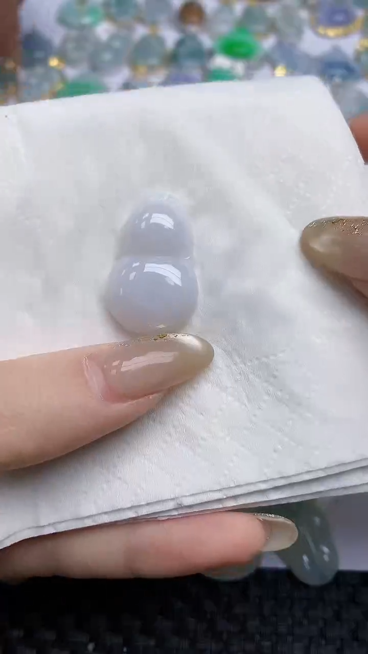 【闪购商品】翡翠颈饰未镶嵌天然A货翡翠 