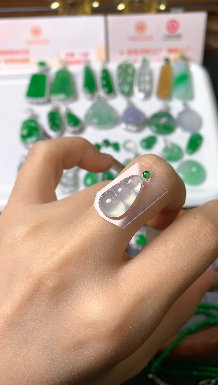 【闪购商品】定制翡翠未镶嵌裸石（镶嵌定制）