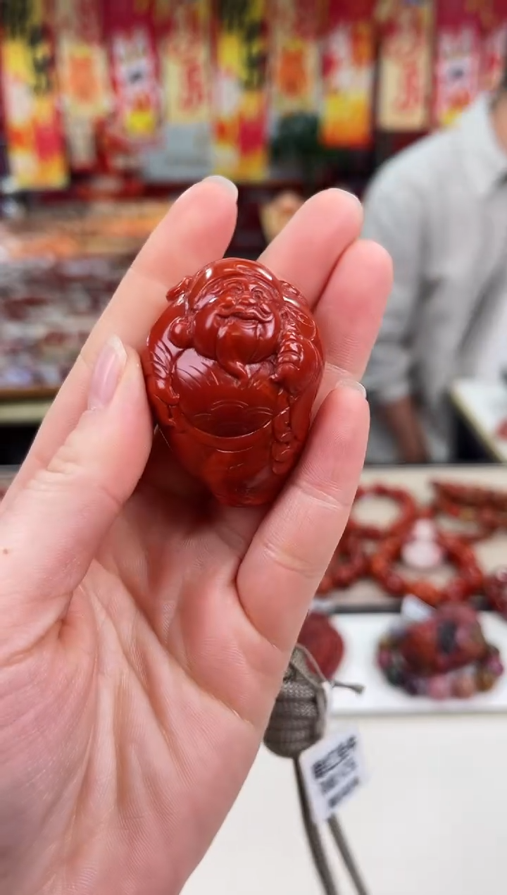 未镶嵌雕刻吊坠南红玛瑙（多样式发其一）