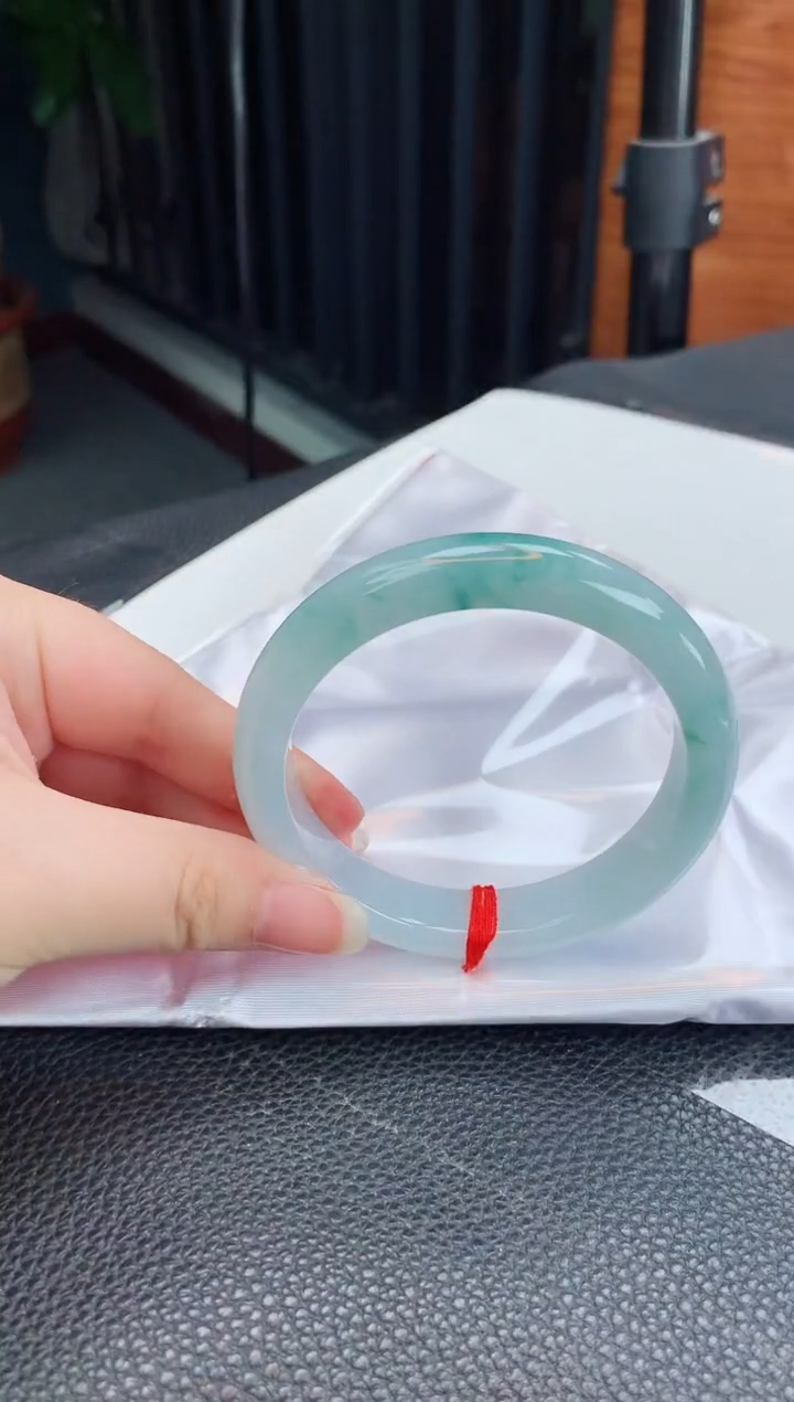 【闪购商品】翡翠手镯未镶嵌缅甸天然翡翠A货手镯