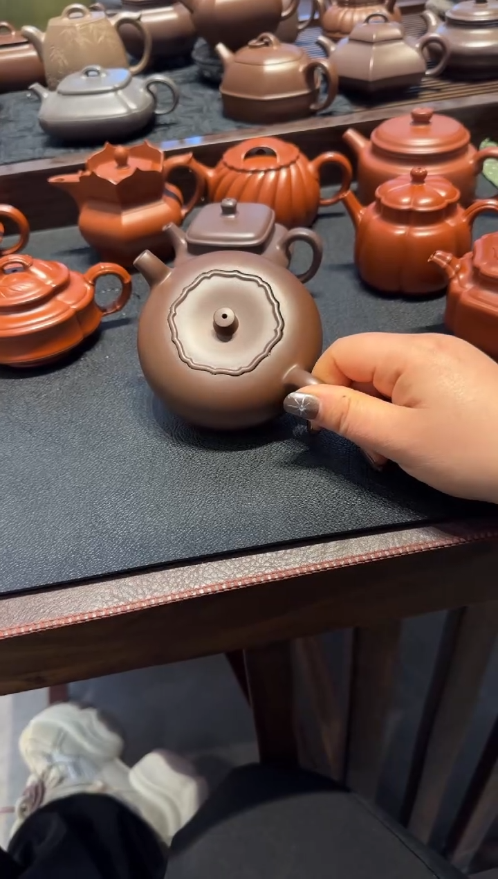 【闪购商品】紫砂茶壶柿柿如意