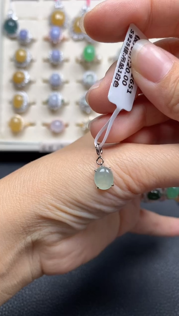 【闪购商品】翡翠戒指银S925镶嵌111111