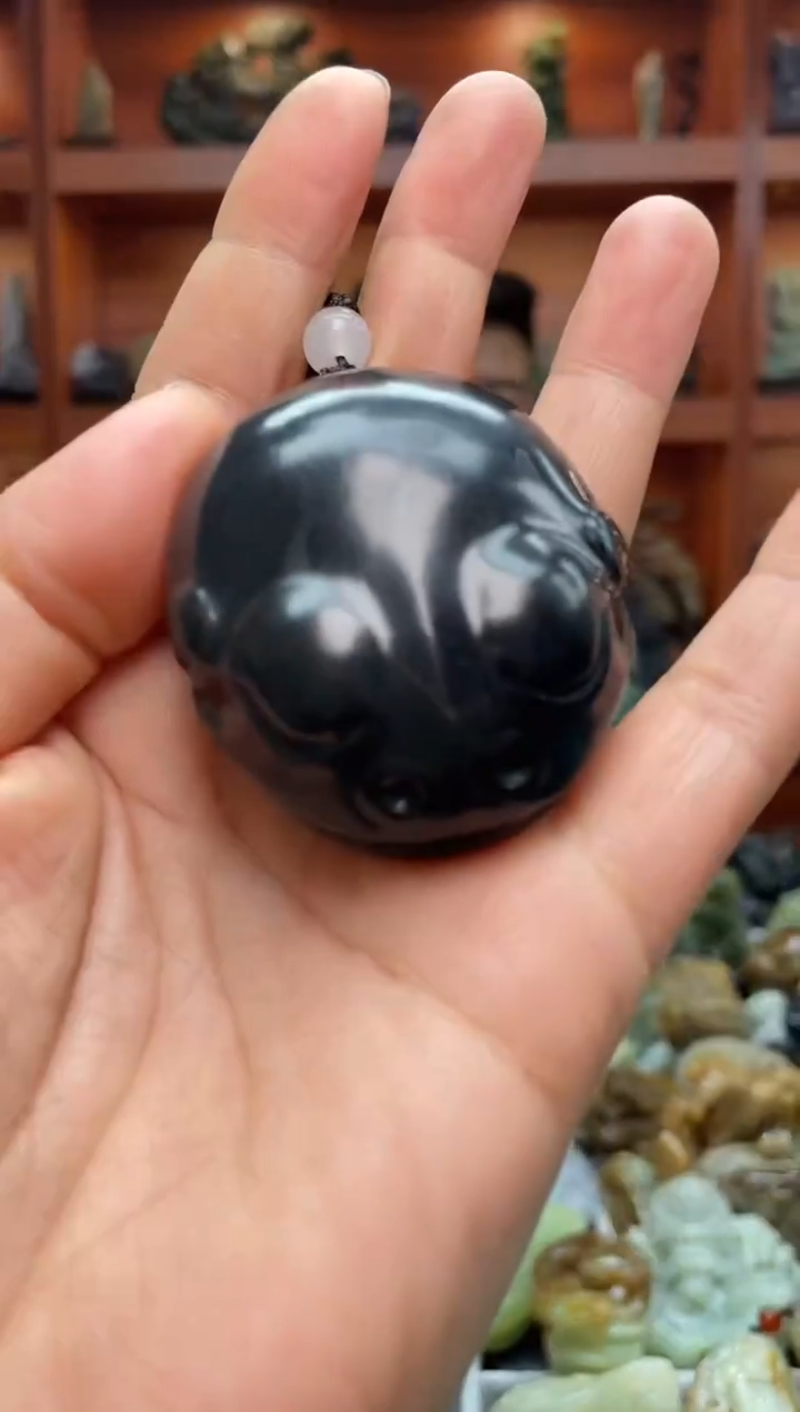 未镶嵌和田玉把件1