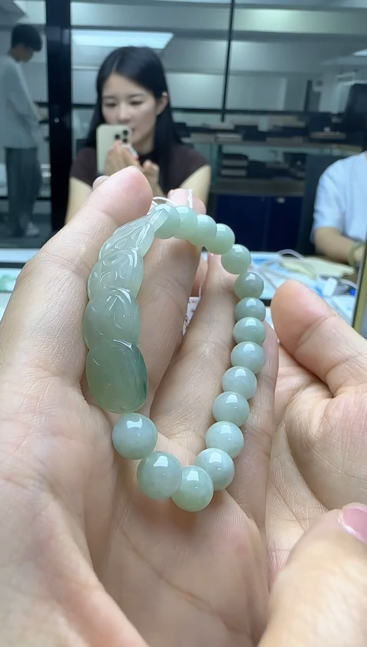 【闪购商品】翡翠手串未镶嵌手牌