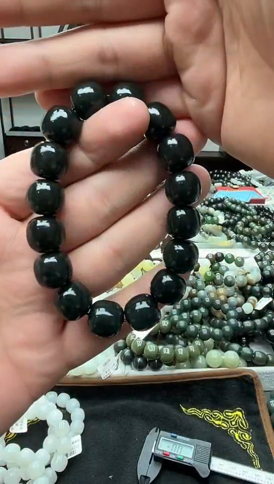 手串未镶嵌和田玉新疆塔县黑青14