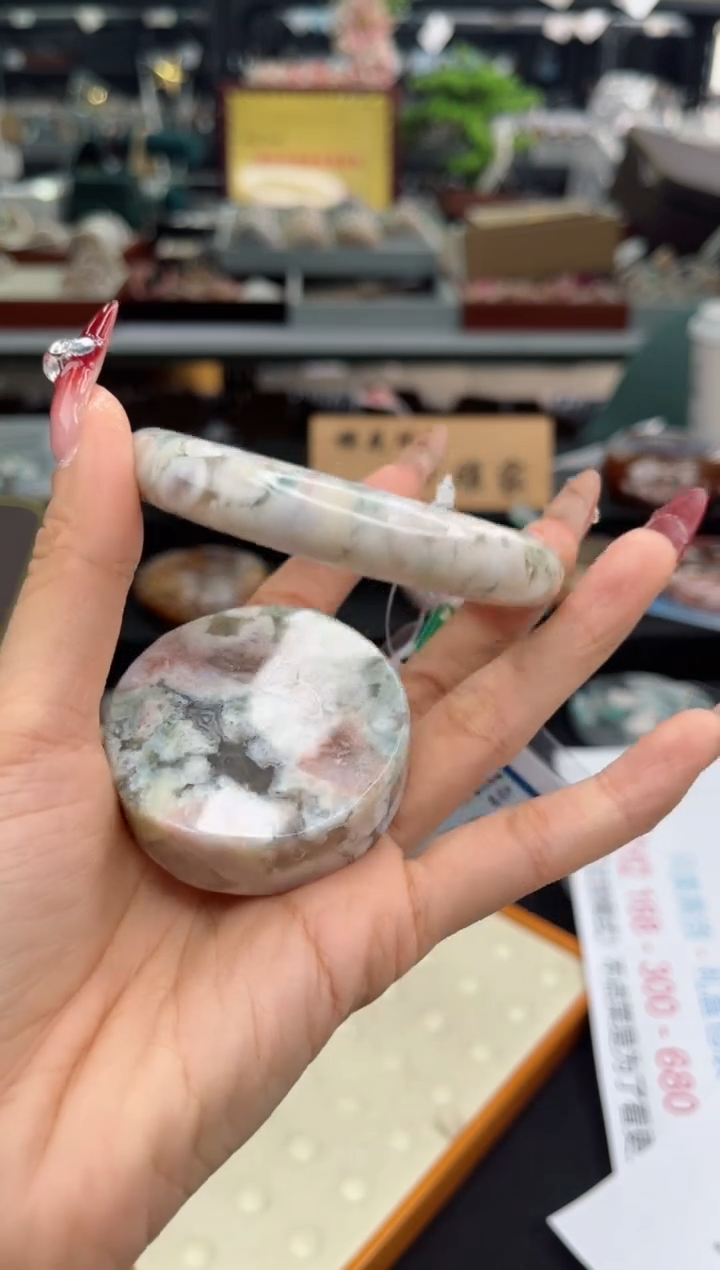 【闪购商品】石英质玉手镯未镶嵌54圈口（赠品镯心）S921108