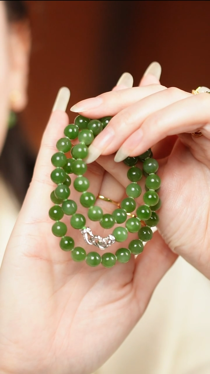 项链未镶嵌和田玉（碧玉）碧玉项链四叶