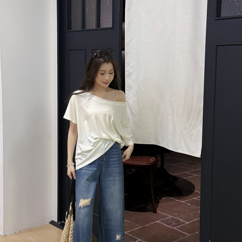 YPP！【松弛主义家】天丝羊毛斜肩短袖T恤女纯欲薄感宽松露肩上衣