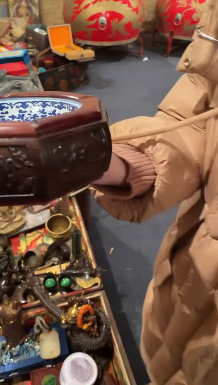 【闪购商品】一一一一一一笔洗