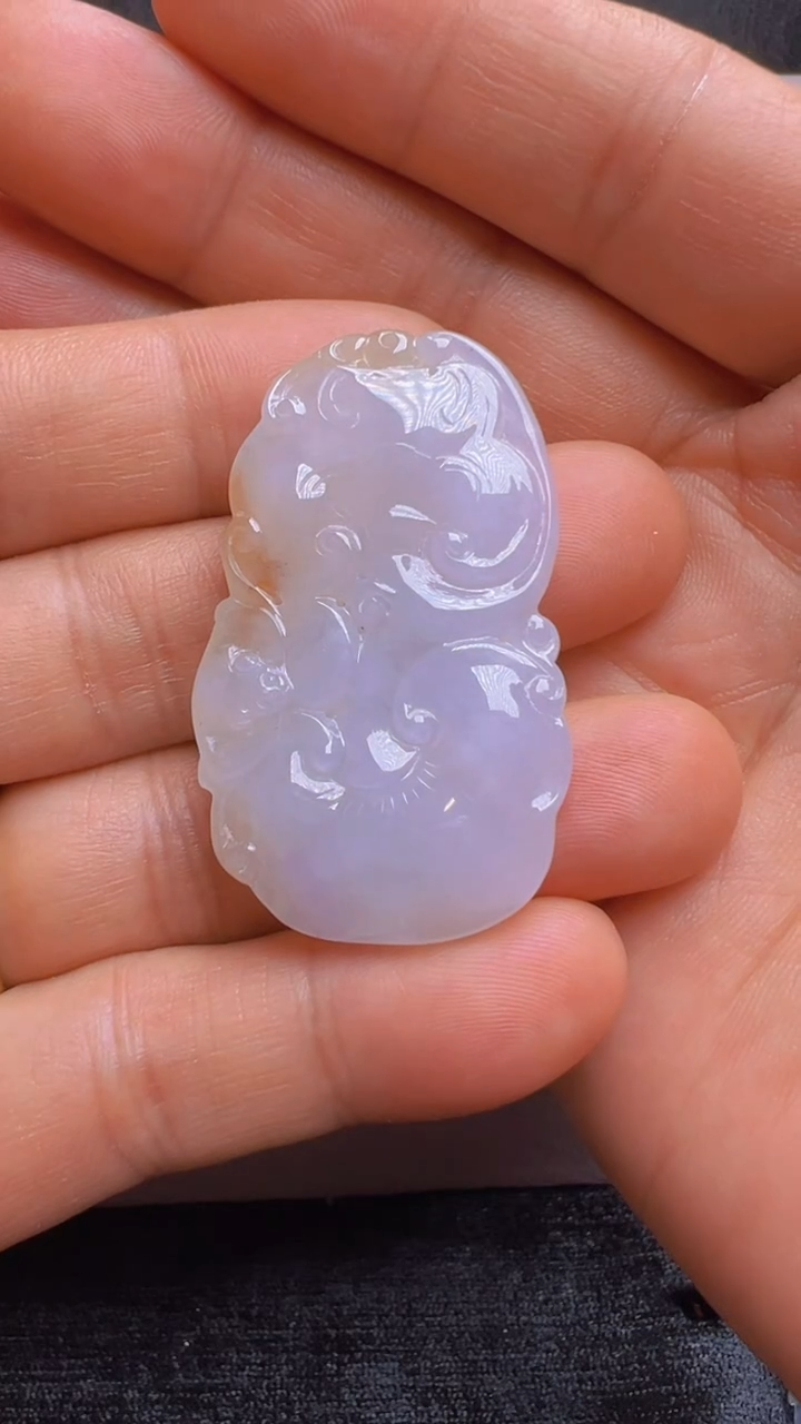 【闪购商品】翡翠颈饰未镶嵌如意