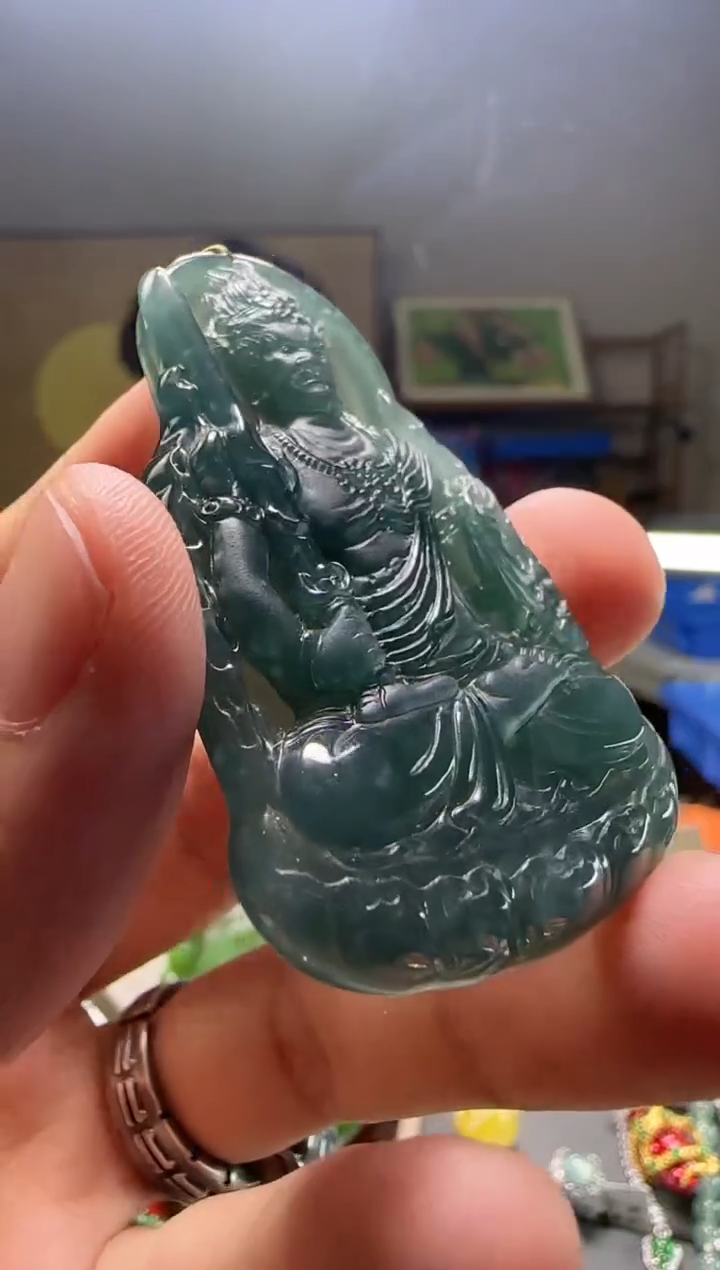 翡翠未镶嵌吊坠(不含链)危地马拉蓝水翡翠不动明王吊坠