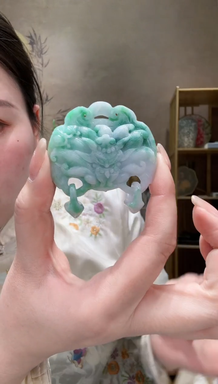 【闪购商品】翡翠颈饰未镶嵌吊坠