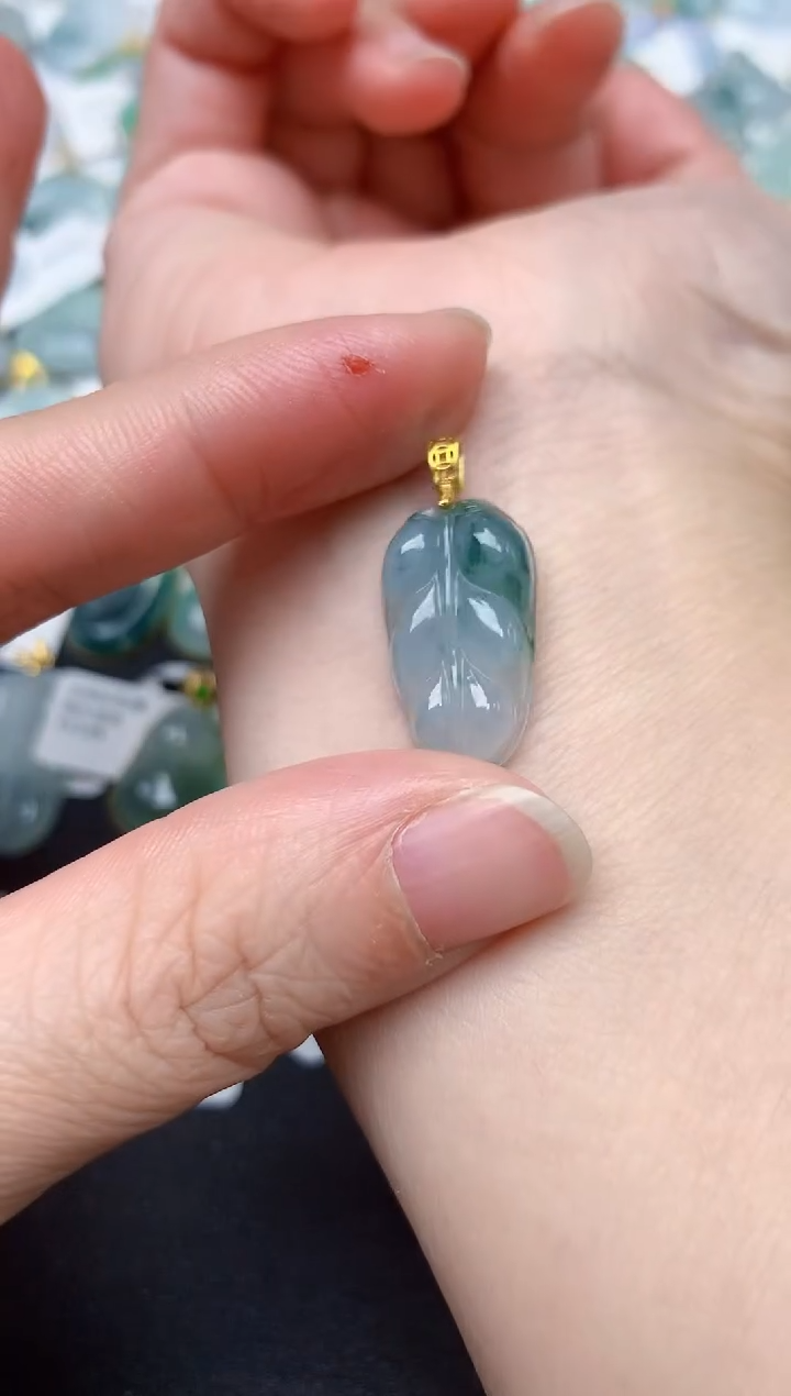 颈饰未镶嵌翡翠天然缅甸A货翡翠