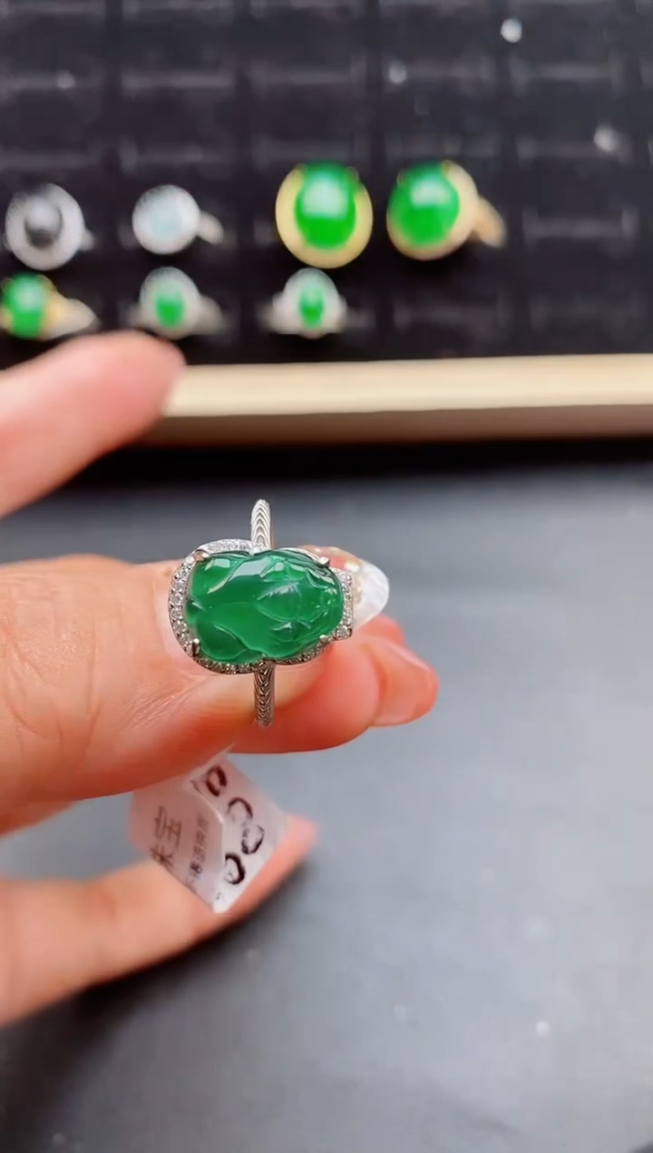 【闪购商品】翡翠戒指银S925镶嵌50850