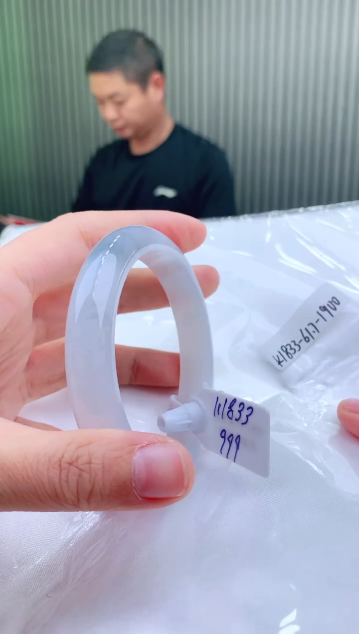 未镶嵌手镯翡翠花*语61+