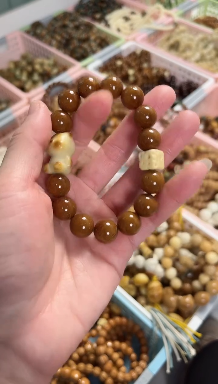【闪购商品】菩提根/象牙果手串紫金鼠搭配象牙果小熊