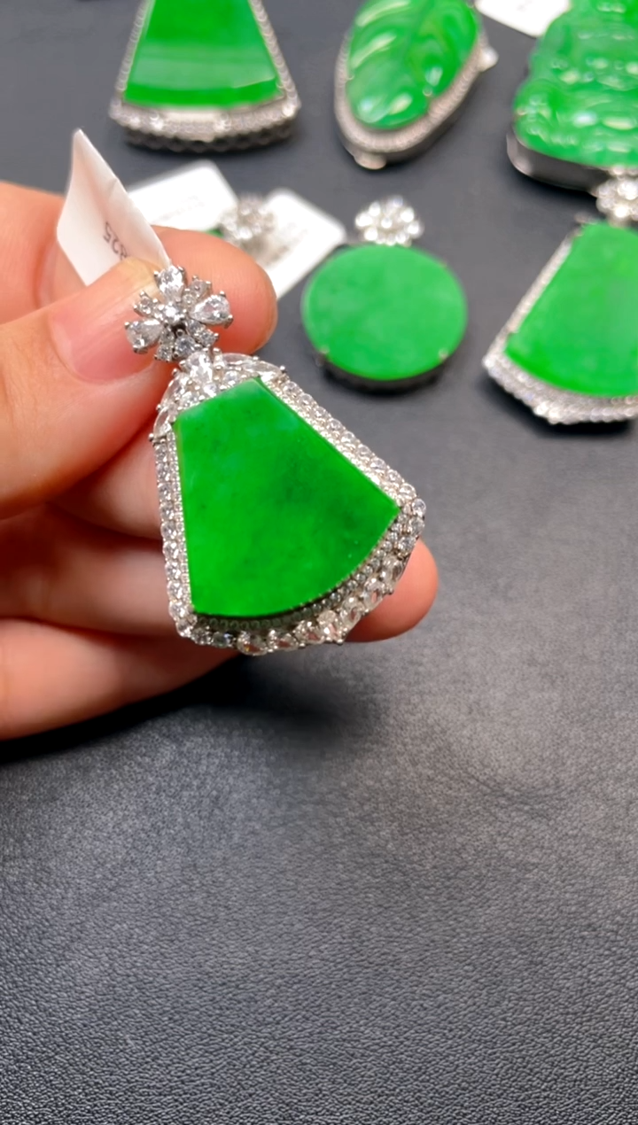 吊坠(不含链)银S925镶嵌翡翠dz1