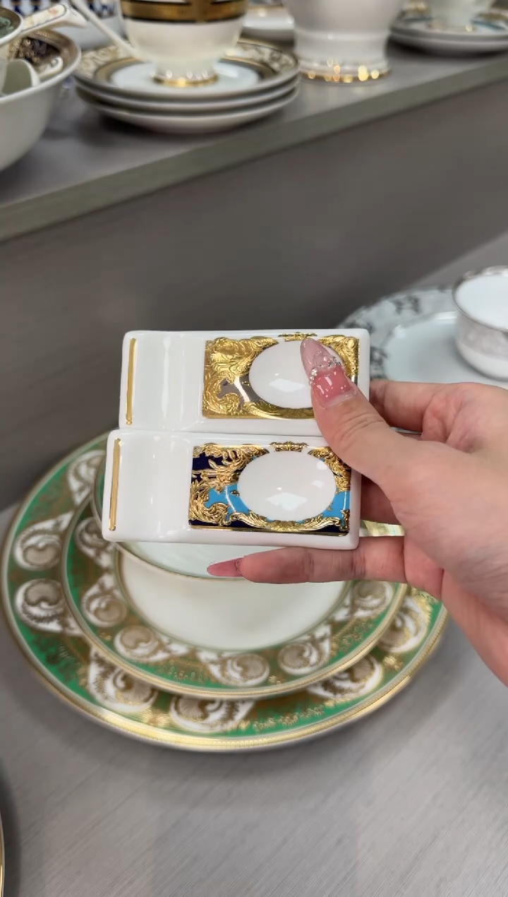 【闪购商品】瓷片筷架 微瑕 混搭 2个