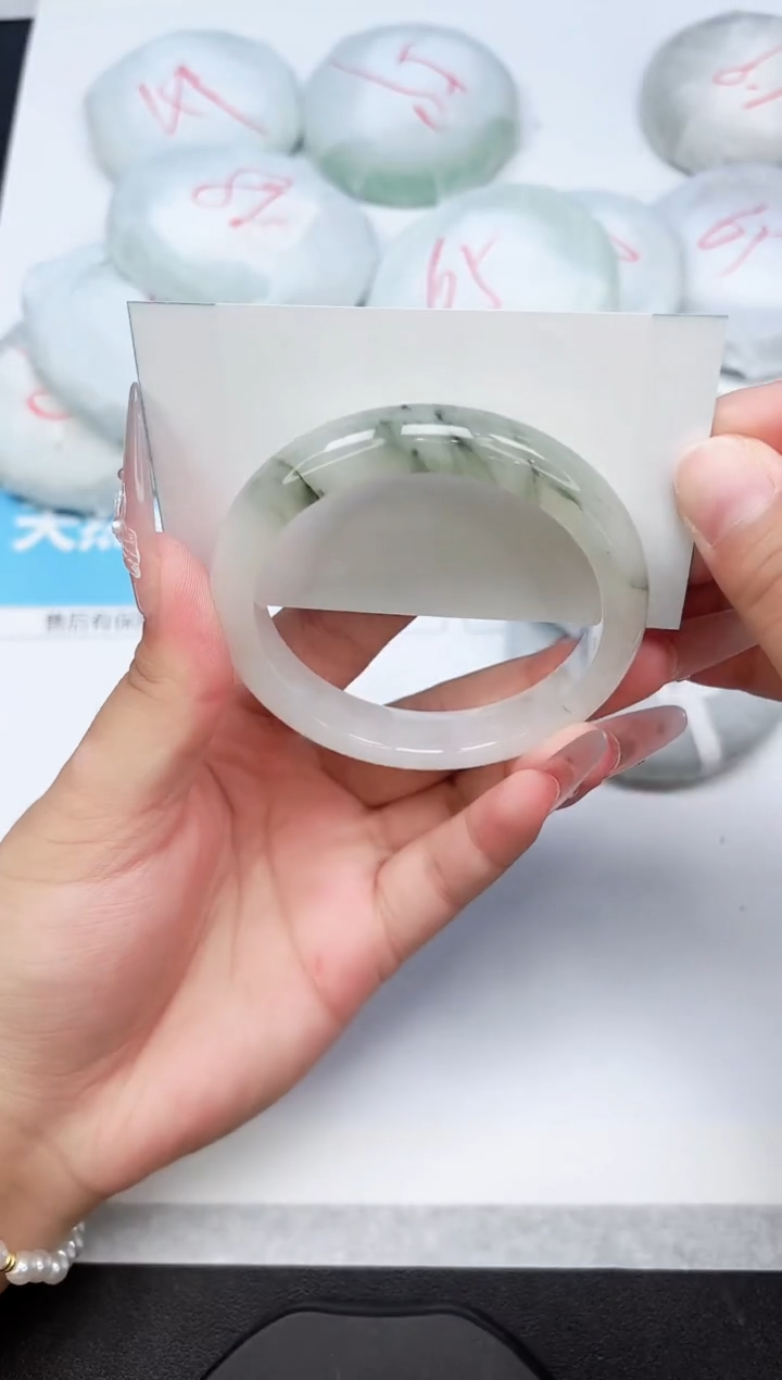 石英质玉手镯未镶嵌106-57