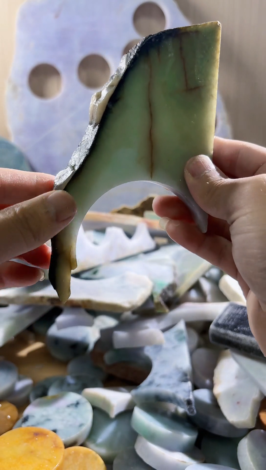 翡翠未镶嵌颈饰翡翠A货 谢谭124