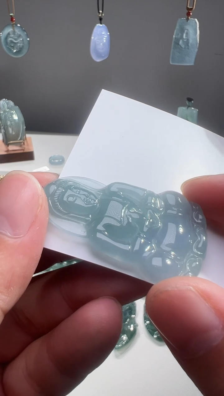 吊坠(不含链)未镶嵌翡翠观音