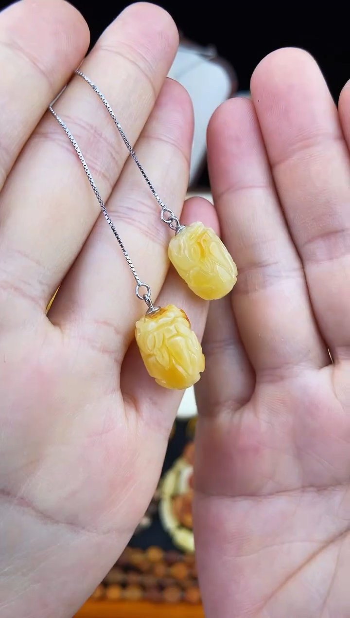 琥珀未镶嵌珠宝奇石柒月