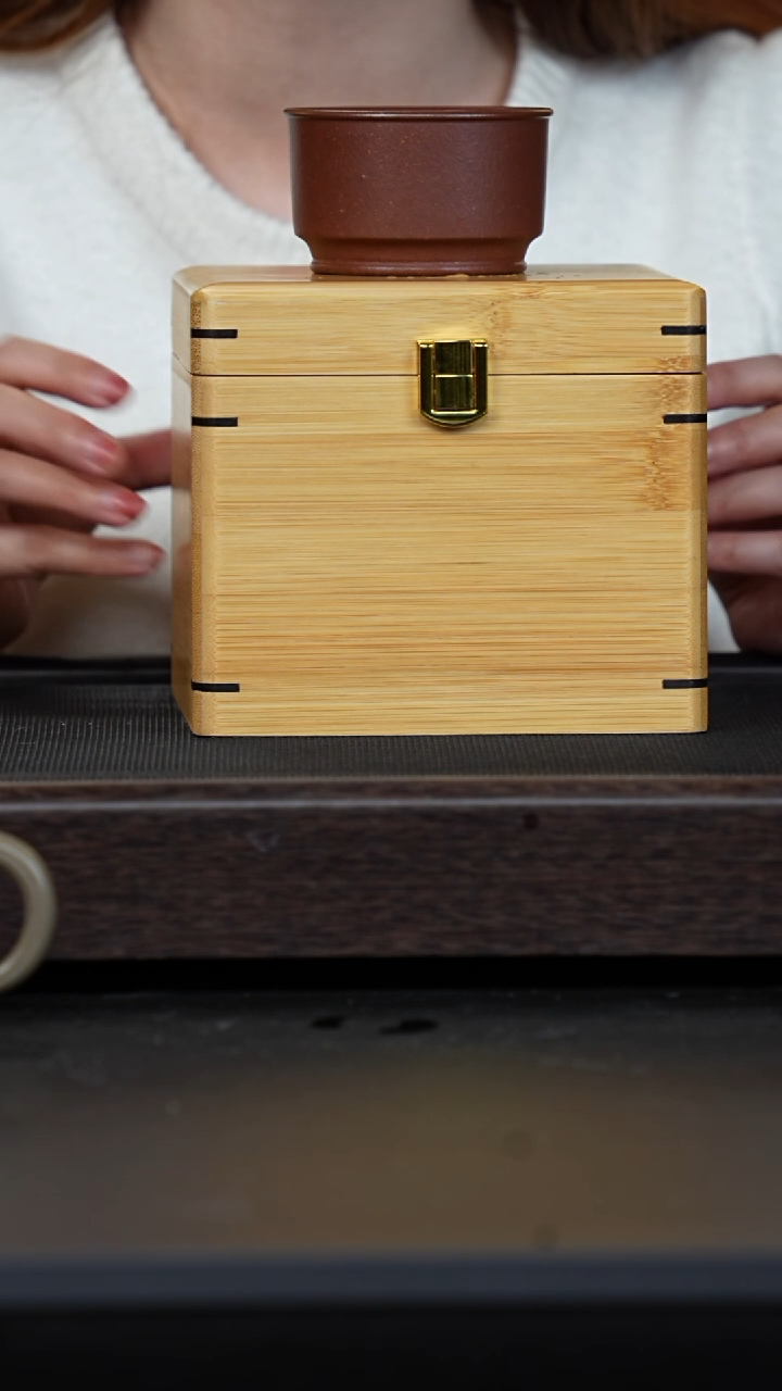 【闪购商品】紫砂茶壶大红泥盒子+底槽青马蹄杯